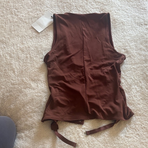 Zara Chocolate Sleeveless Ruched Blouse - Picture 5 of 5
